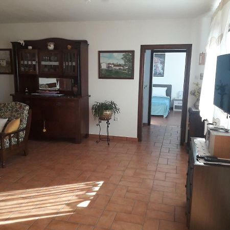 Apartman Nevia Holiday Home Ciritez Exteriör bild